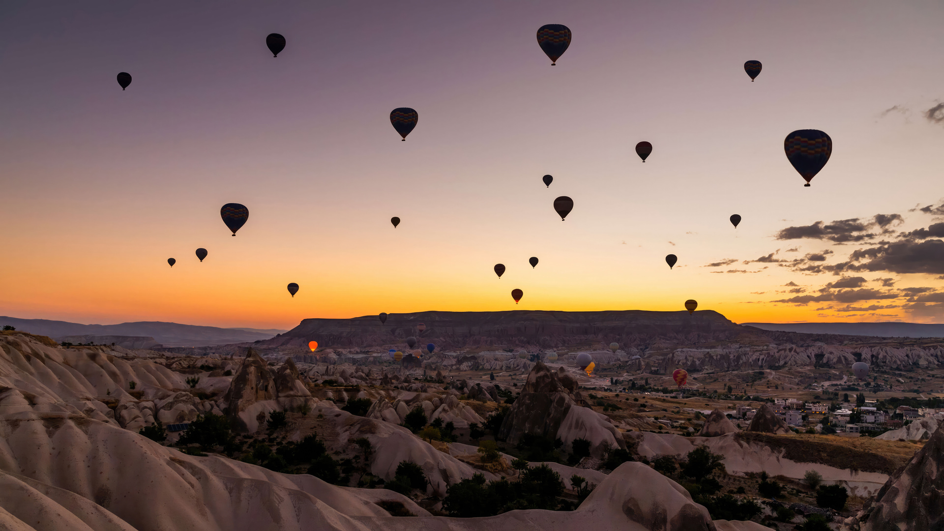 Air Balloons Flying Over Cappadocia 5k