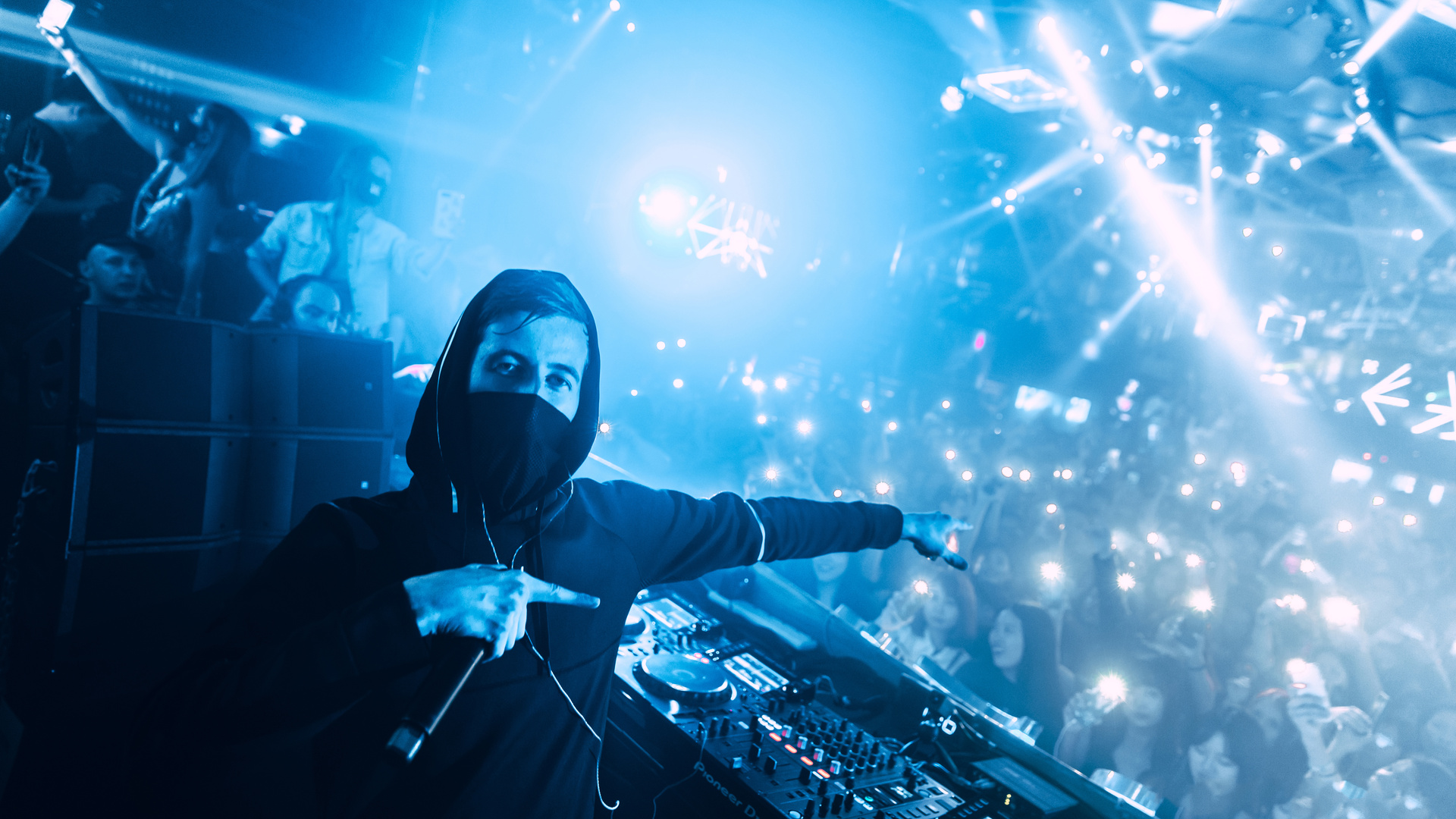 Alan Walker Dj Night