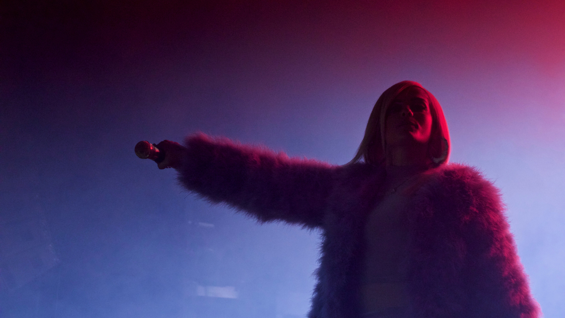 Bebe Rexha Performing 5k