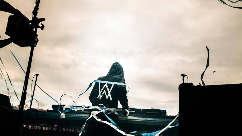 2018 Alan Walker 4k