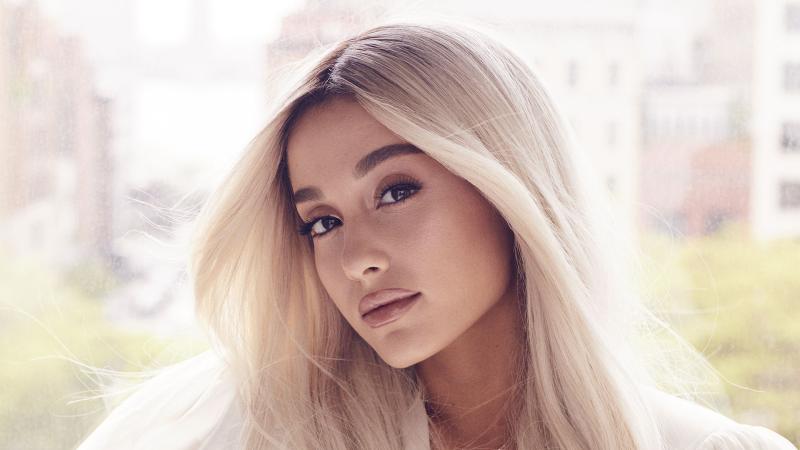 Ariana Grande Elle 2018 Cover