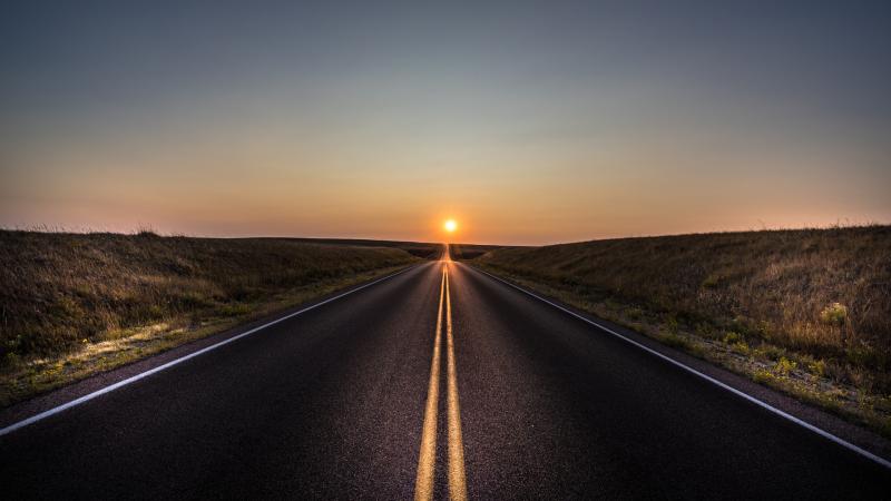 Asphalt Road Landscape 5k