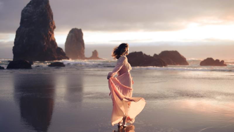 Beach Mood Girl 8k