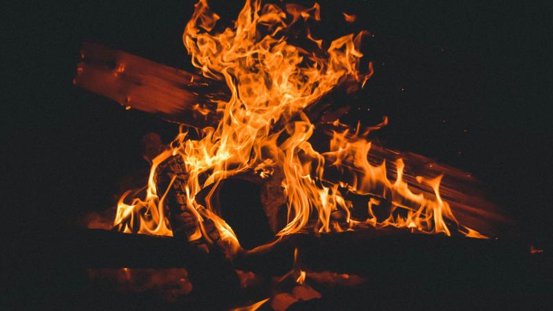 Bonfire Campfire Burning 5k