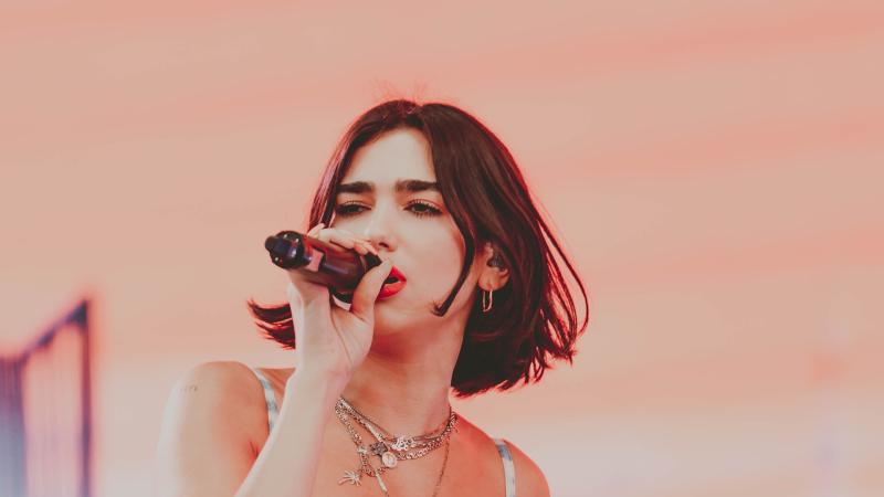 Dua Lipa Performing Live - Wallpaper Download