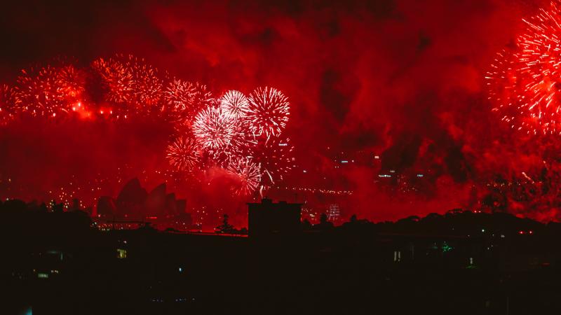 Fireworks Red Evening Festival Explosion 4k