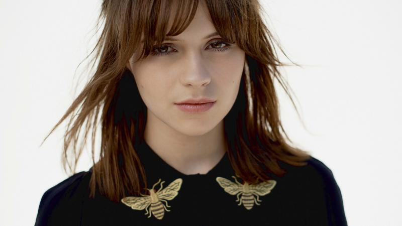 Gabrielle Aplin 8k