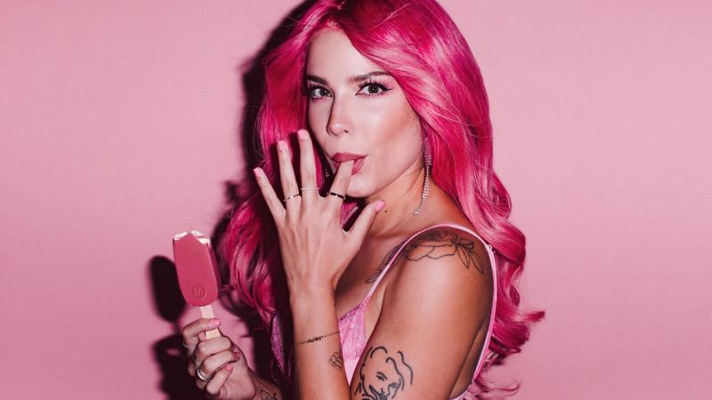 Halsey Magnum Campaign True To Pleasure 2020