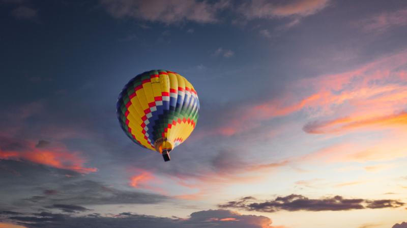 Hot Air Balloon Sky 5k