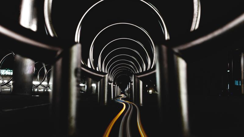 Long Exposure Circles Tunnel 5k