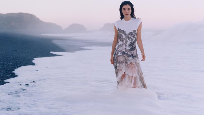Lorde Theo De Gueltzl For Vogue 10k