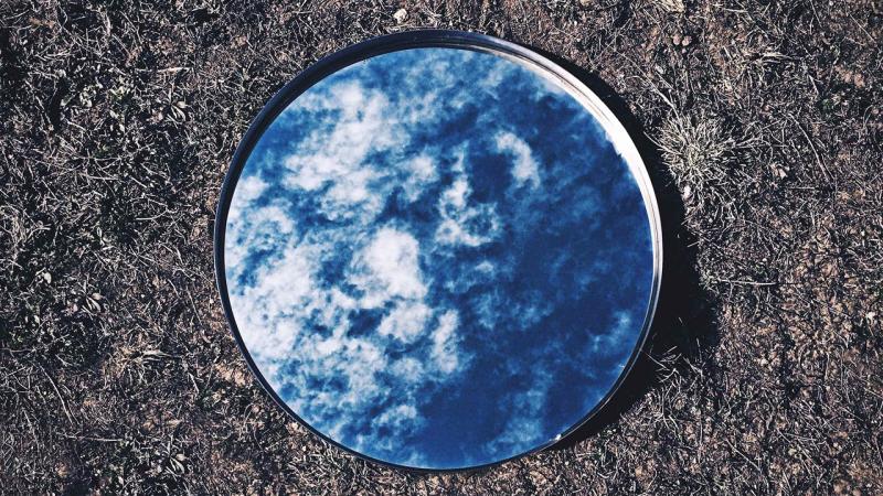 Mirror Sky
