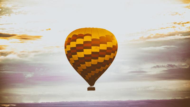 Moving In The Right Direction Air Balloon 5k - Wallpaper Download