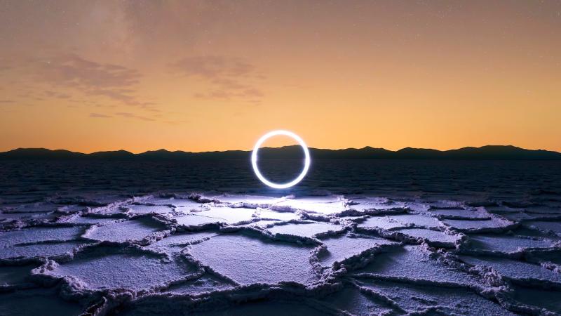New Space Light Landed In Drought 4k