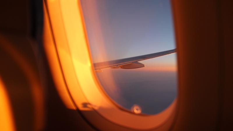 Outside Plane View 5k