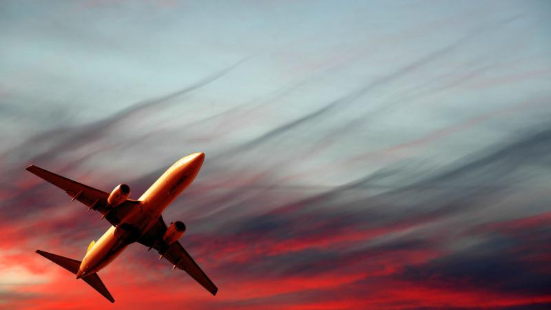Passenger Plane 5k