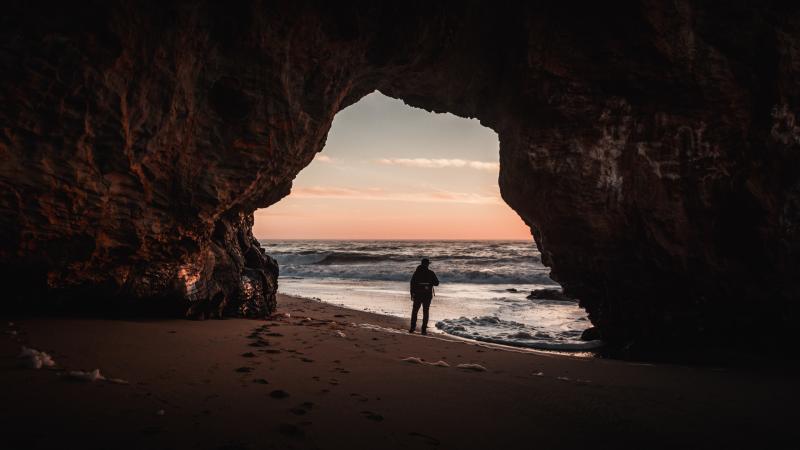 Person Cave Standing 5k