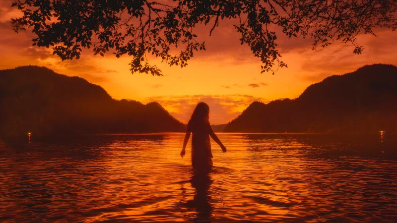 Rapid Change Girl 4k