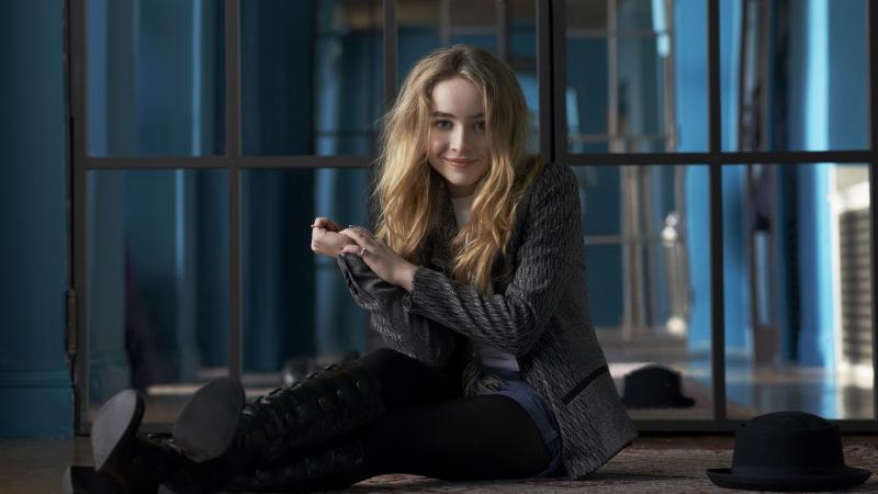 Sabrina Carpenter 8k
