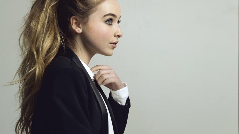 Sabrina Carpenter Singer 5k