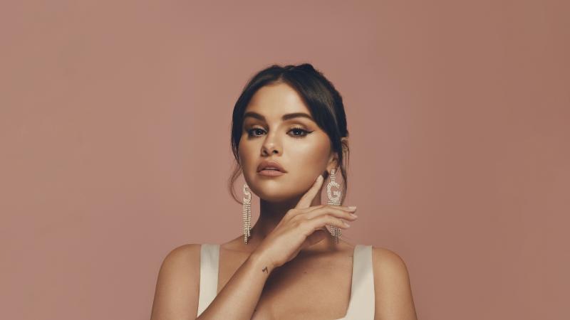 Selena Gomez Rare Beauty 2023