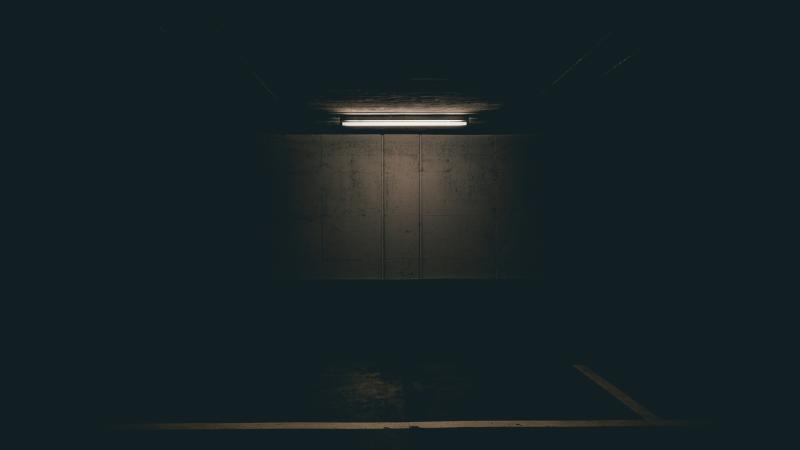 Spotlight Dark 5k
