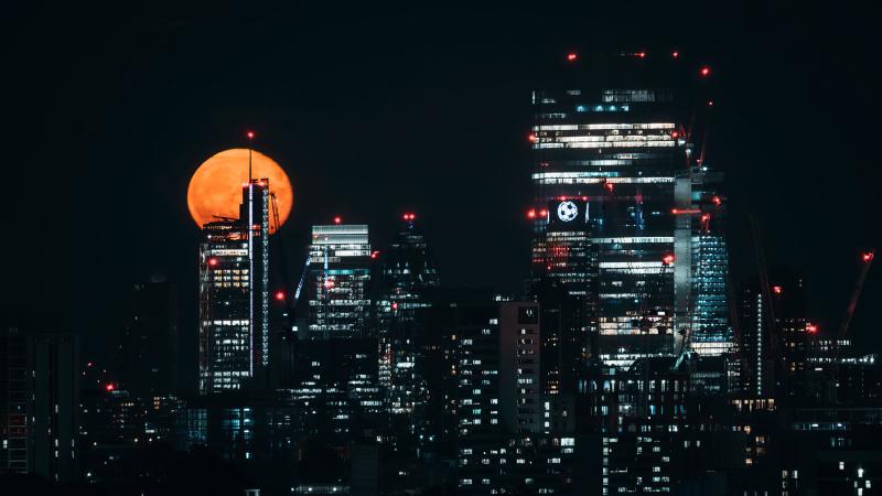 Supermoon Rising Over London
