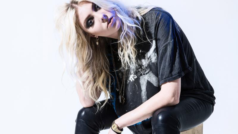 Taylor Momsen 2017