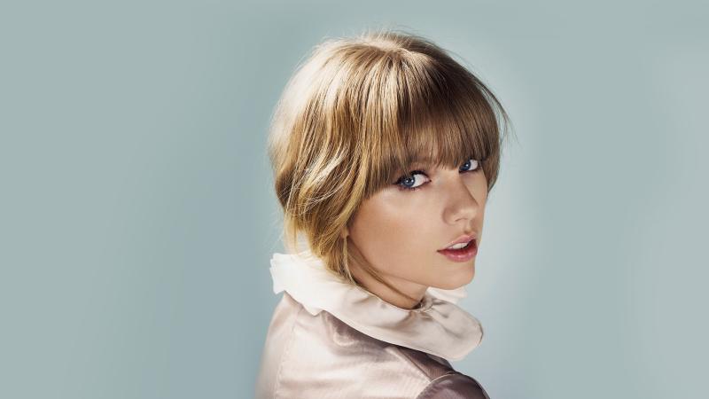 Taylor Swift 12