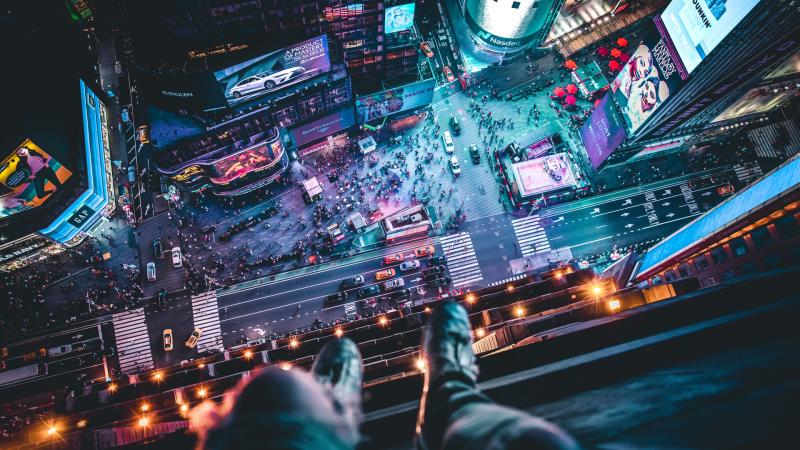Time Square Aerial View Man Siting At Top 5k