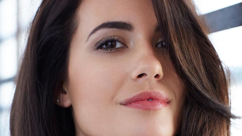Torrey DeVitto 4k