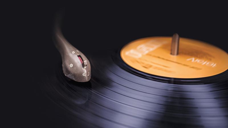 Vinyl Tonearm