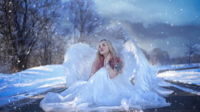 Winter Angel 4k