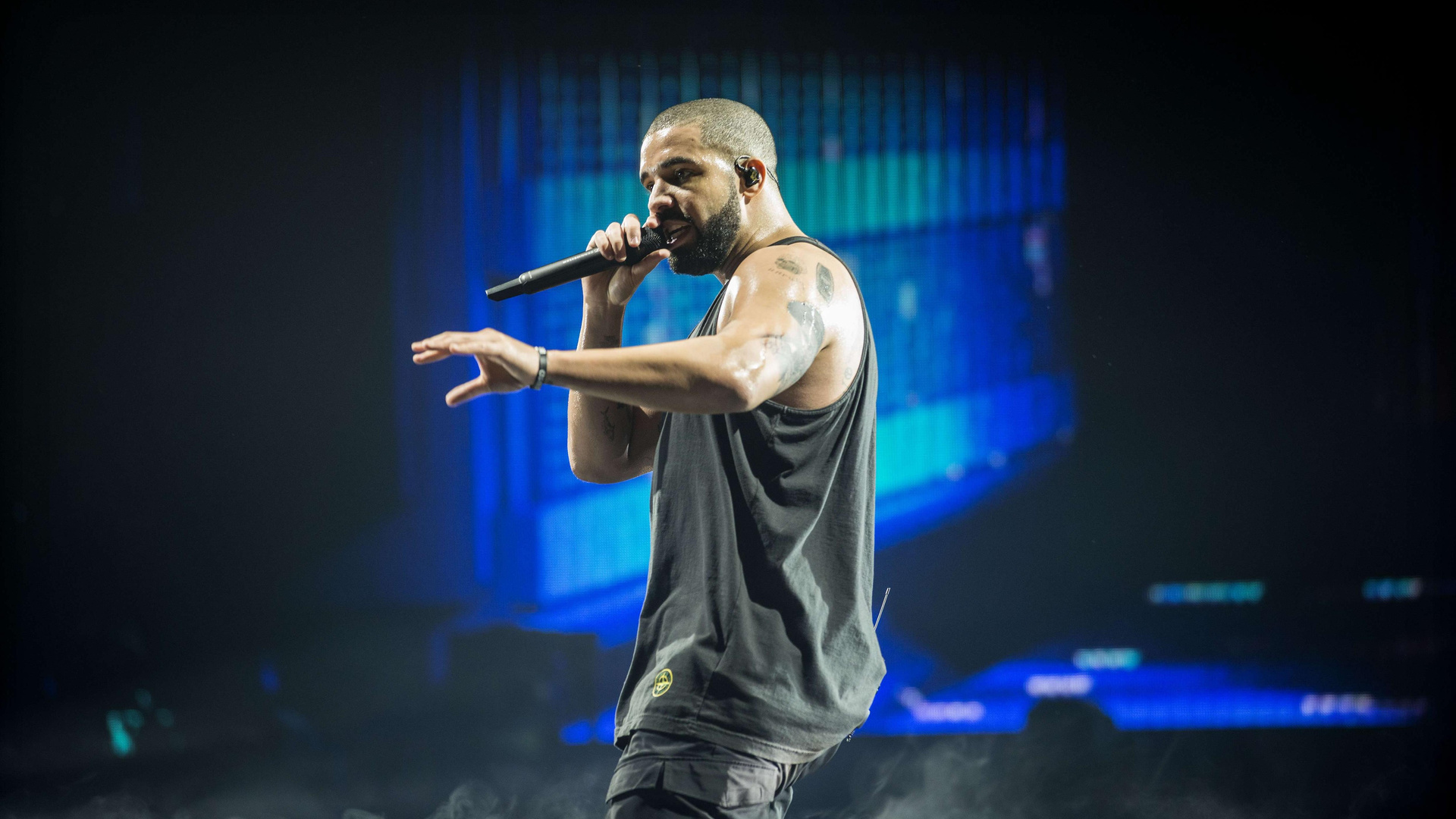 Drake Live