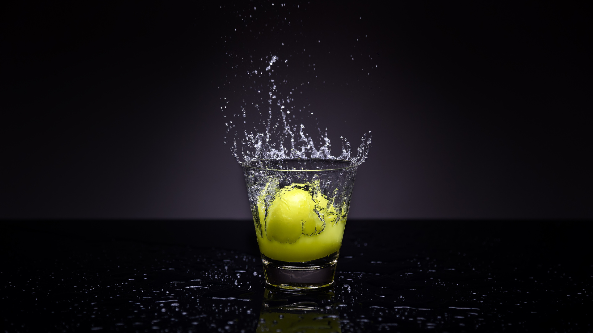 lemon splash photography