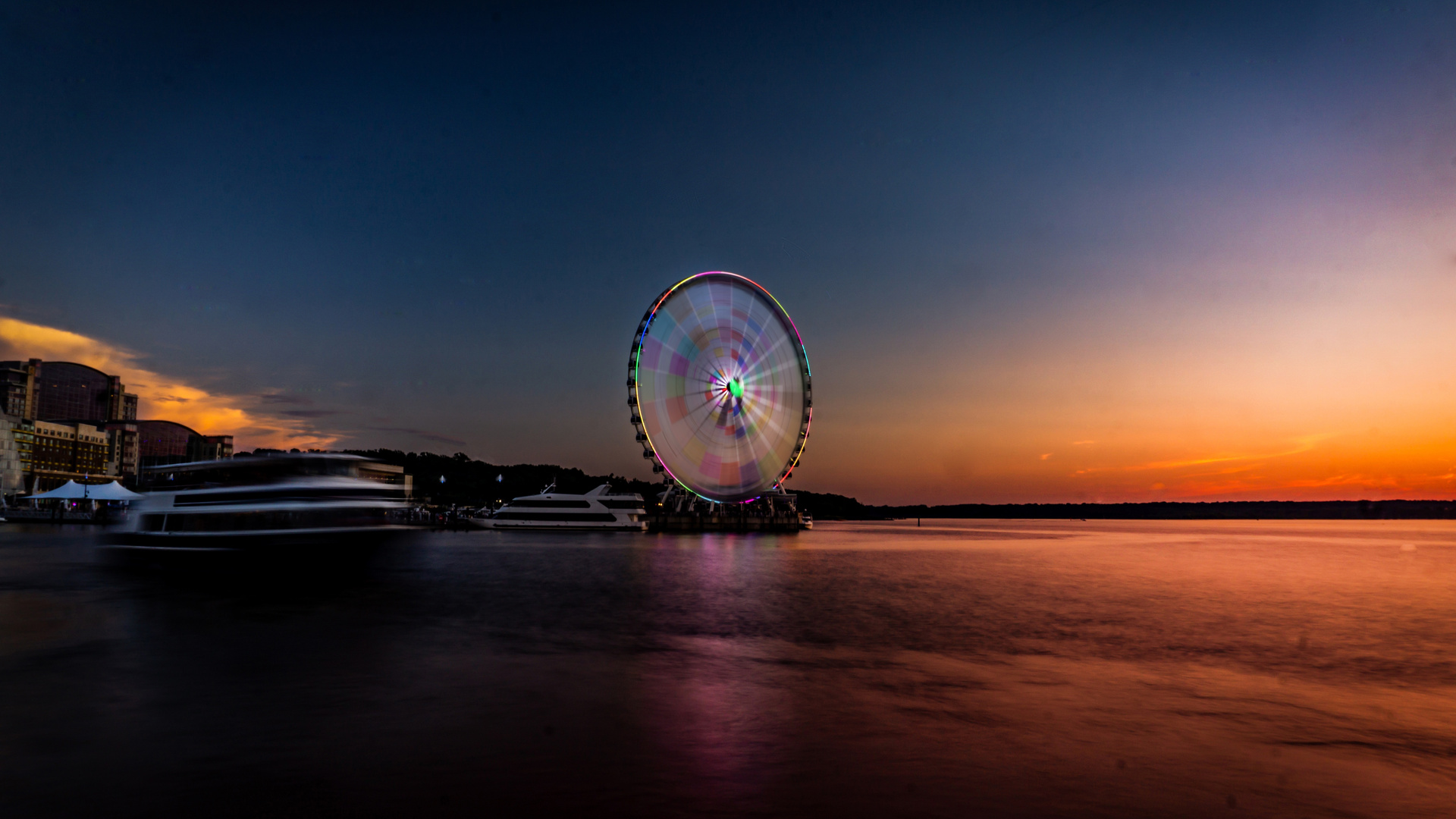 Longexposure Beautiful Ferris Wheel 5k