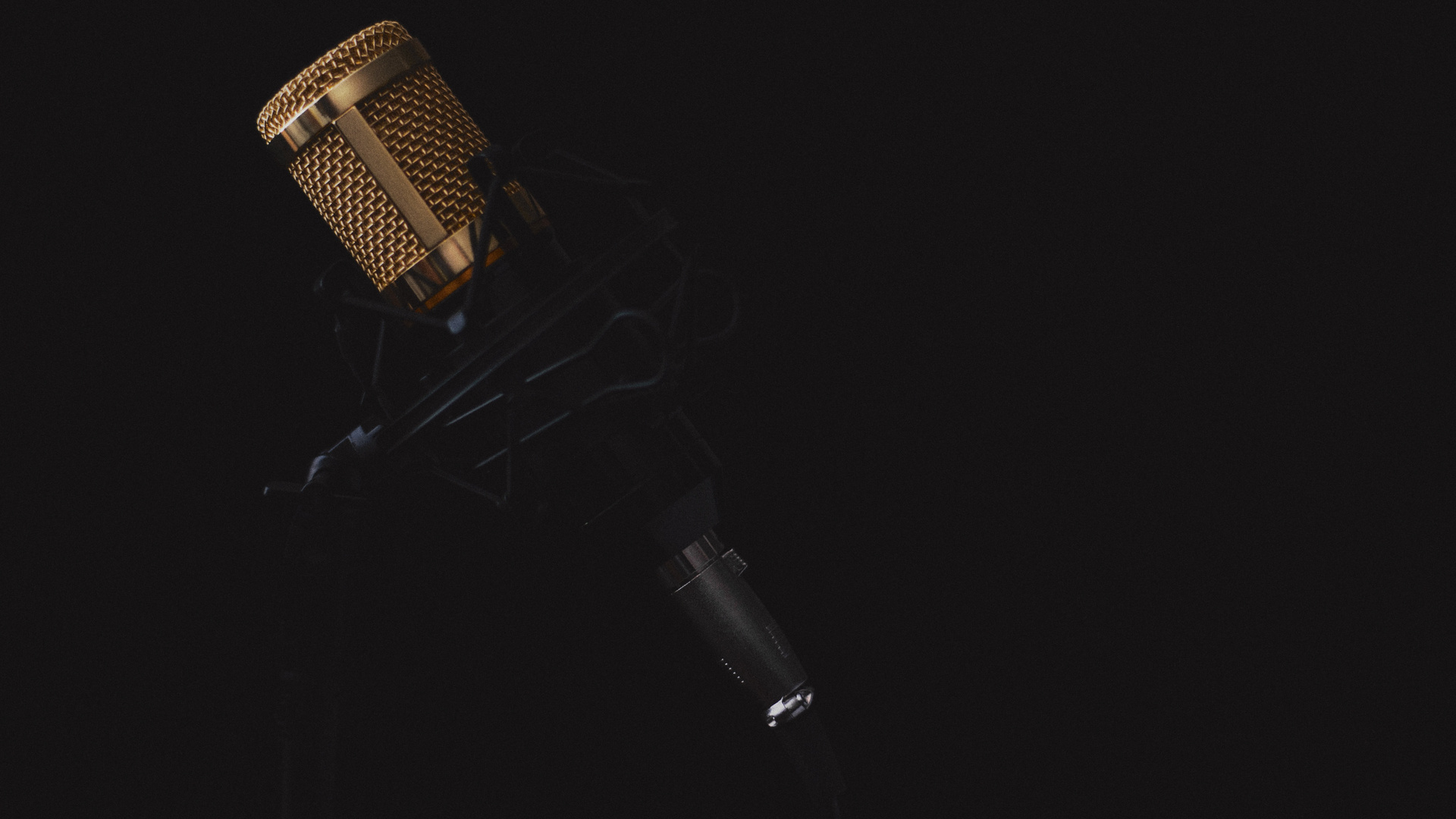 Microphone Dark Background 4k 5k
