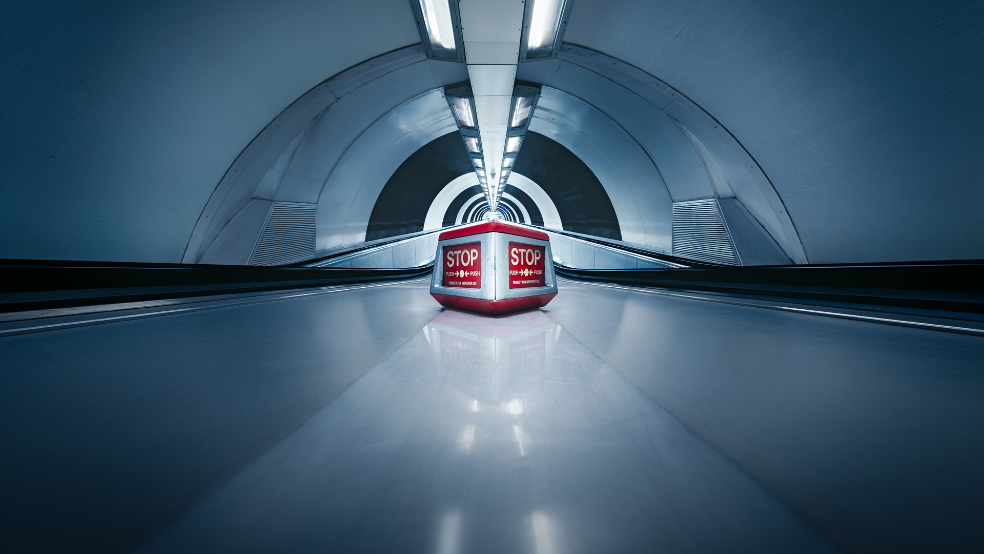 Polaris Metro Subway 8k