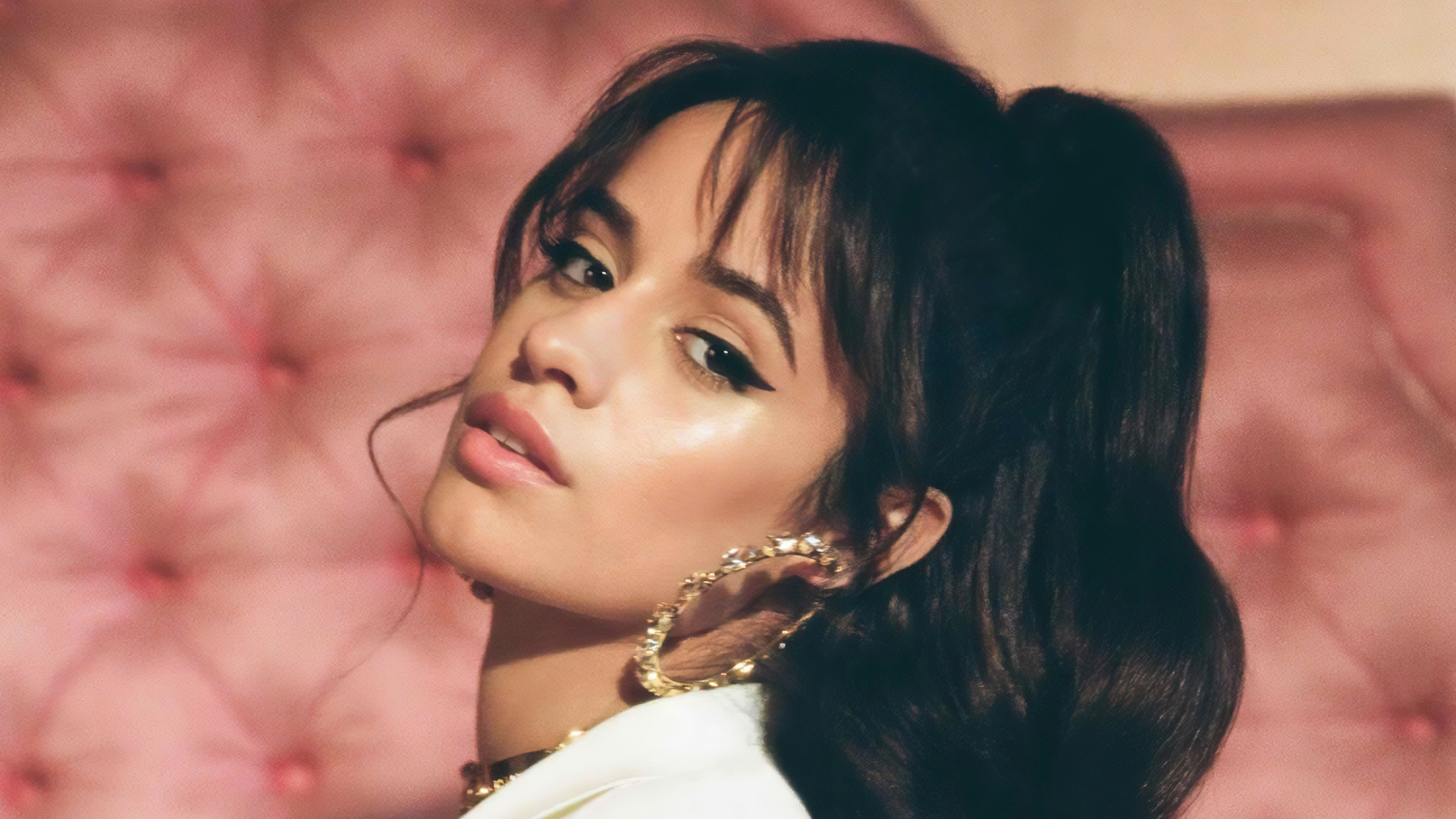 Camila Cabello Looking Towards 4k
