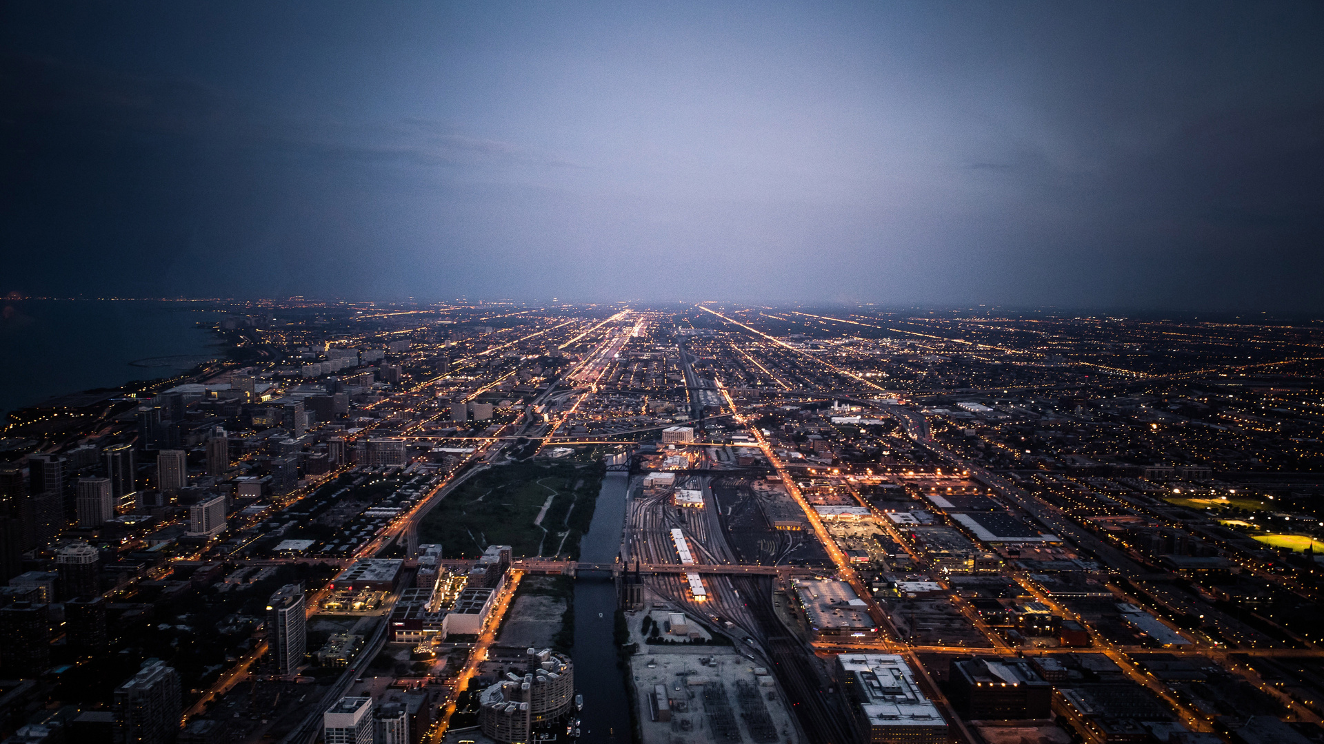 Chicago Cityscape Lights Road 5k