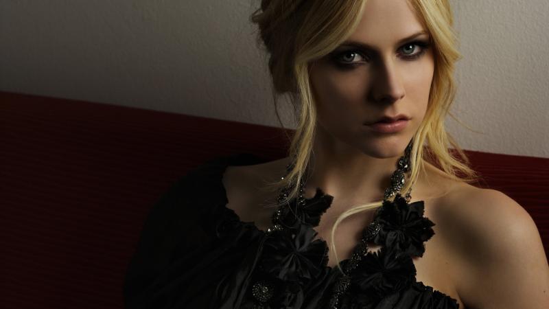 Avril Lavinge Beauty