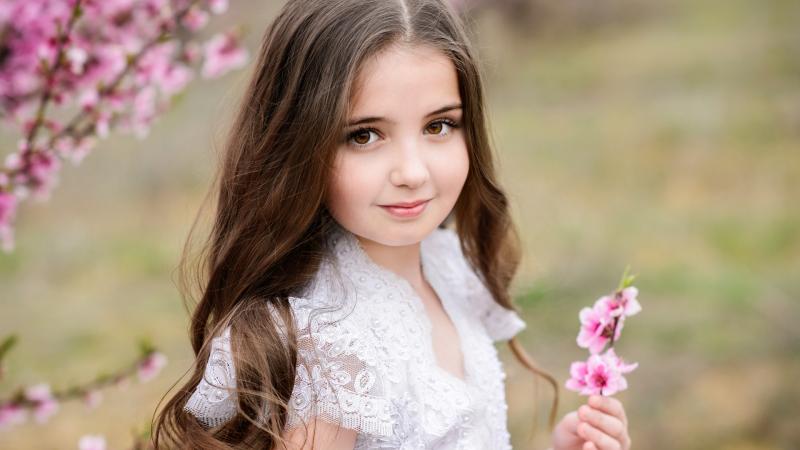 Little Cute Girl HD Wallpaper - Free 4K Download