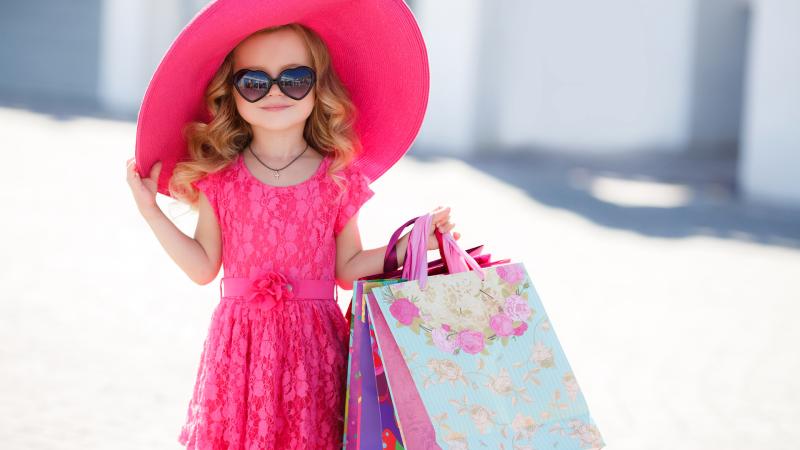 Small Girl Pink Hat
