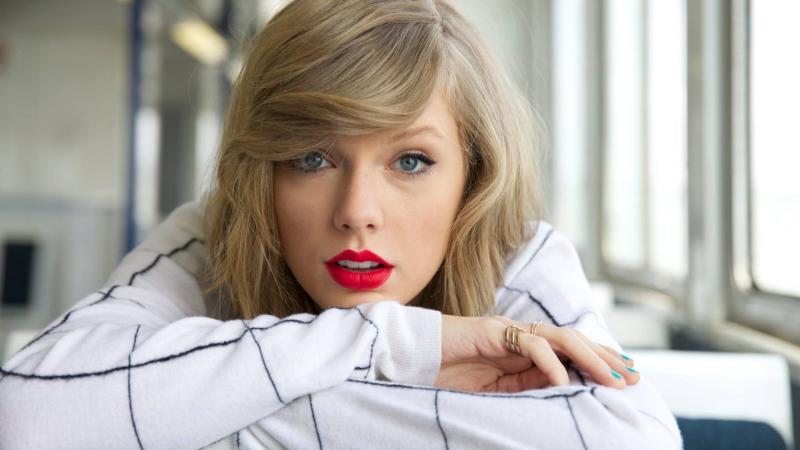 Taylor Swift 6