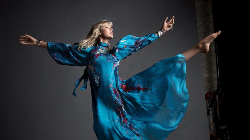 Taylor Swift Vogue Photoshoot 2019 HD Wallpaper - Free 4K Download