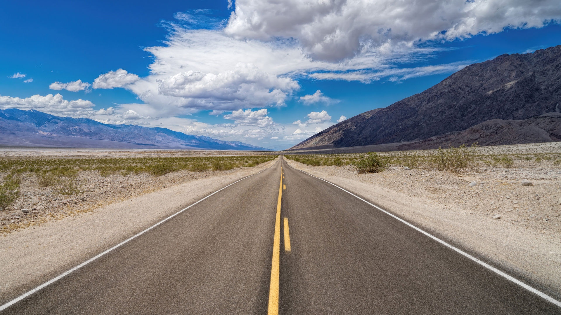 Death Valley Road 8k