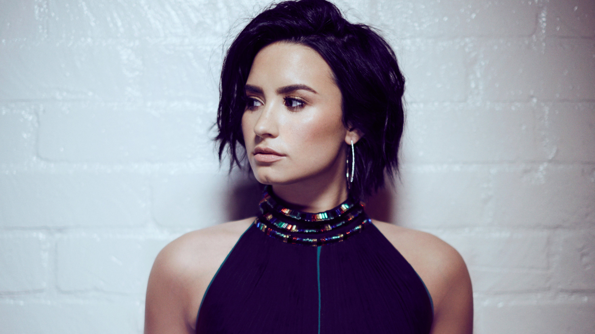 Demi Lovato 2017 HD