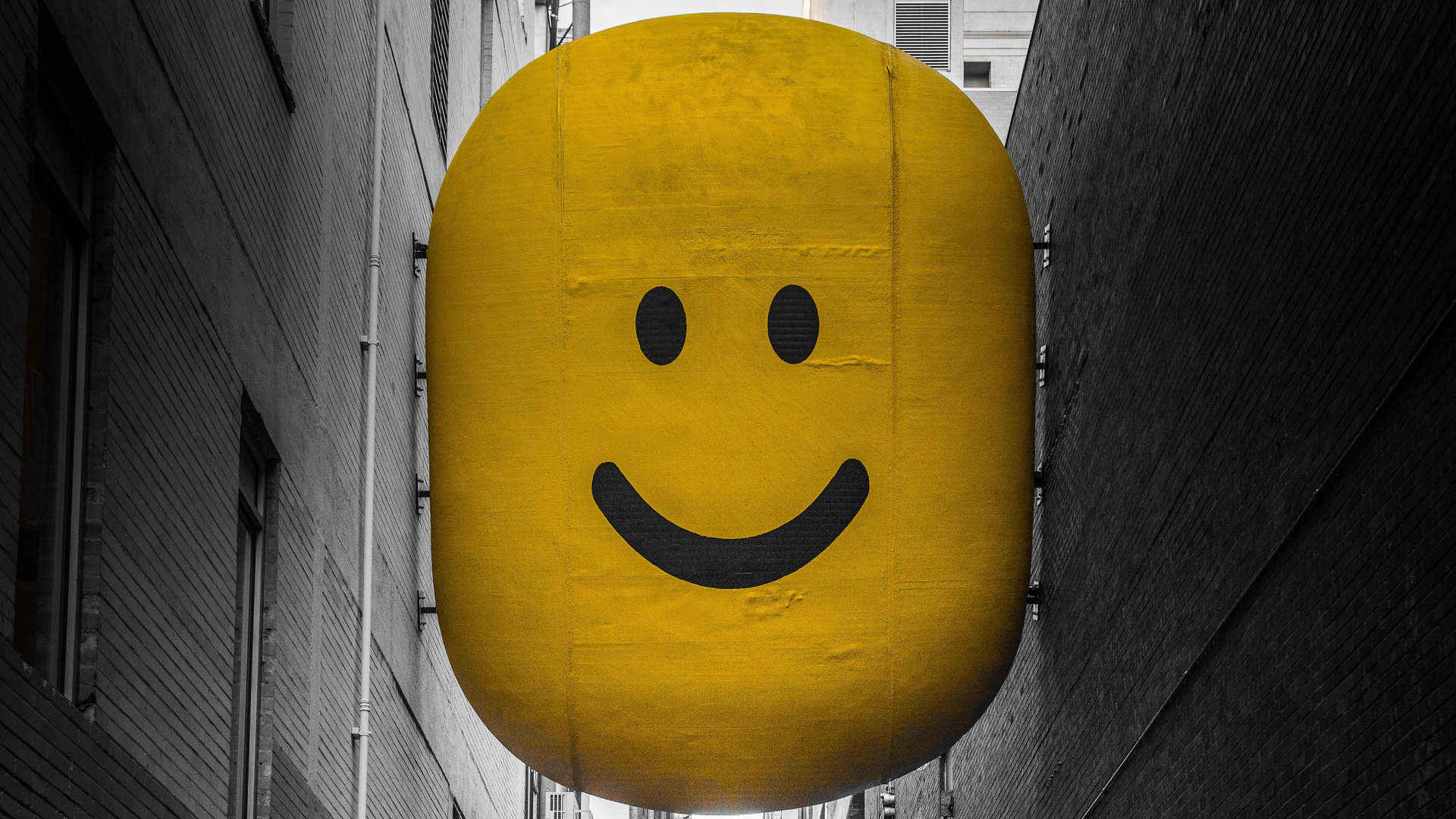 Stucked Smiley 5k