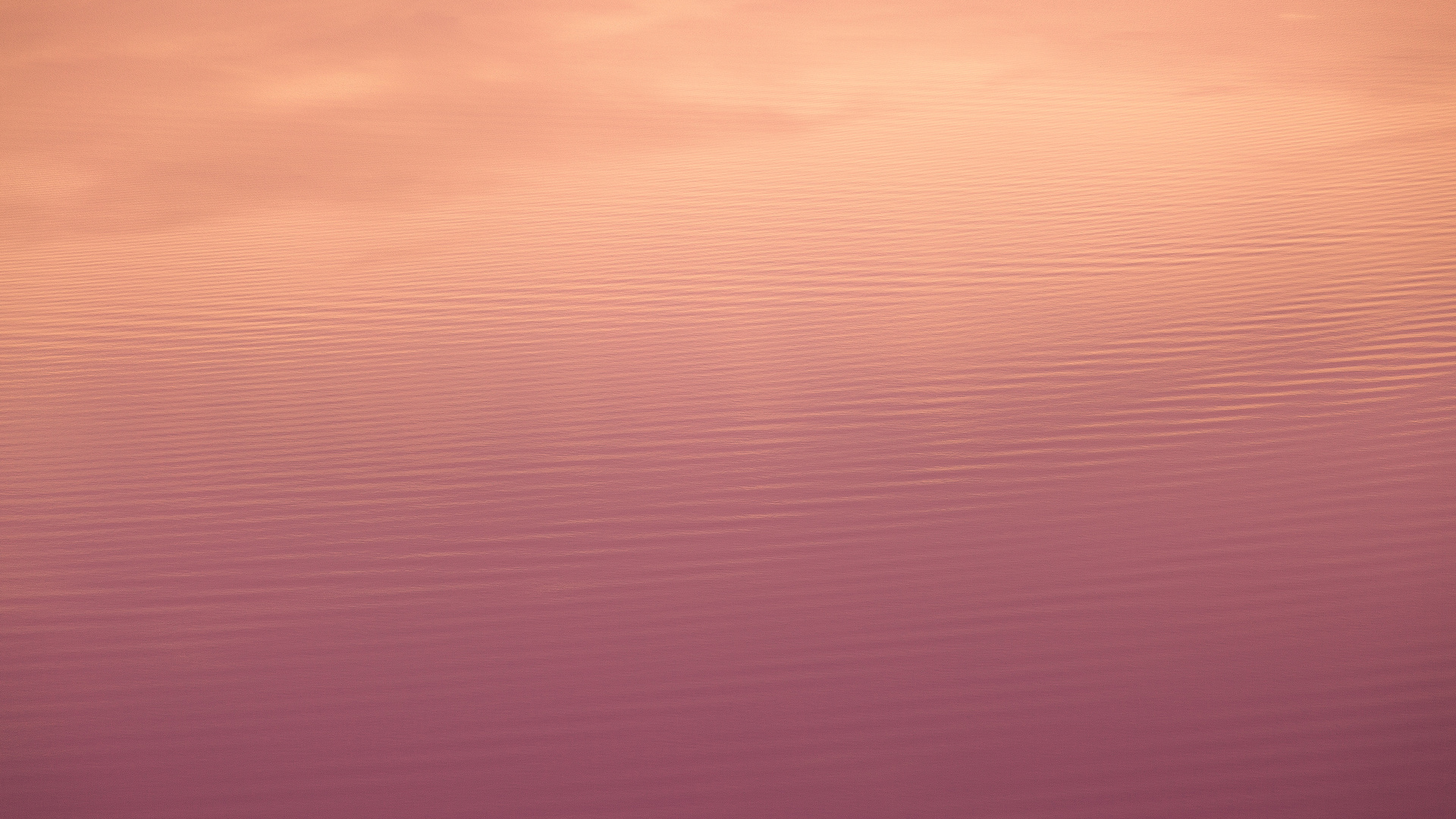 Water Reflecting Sky Minimal 5k
