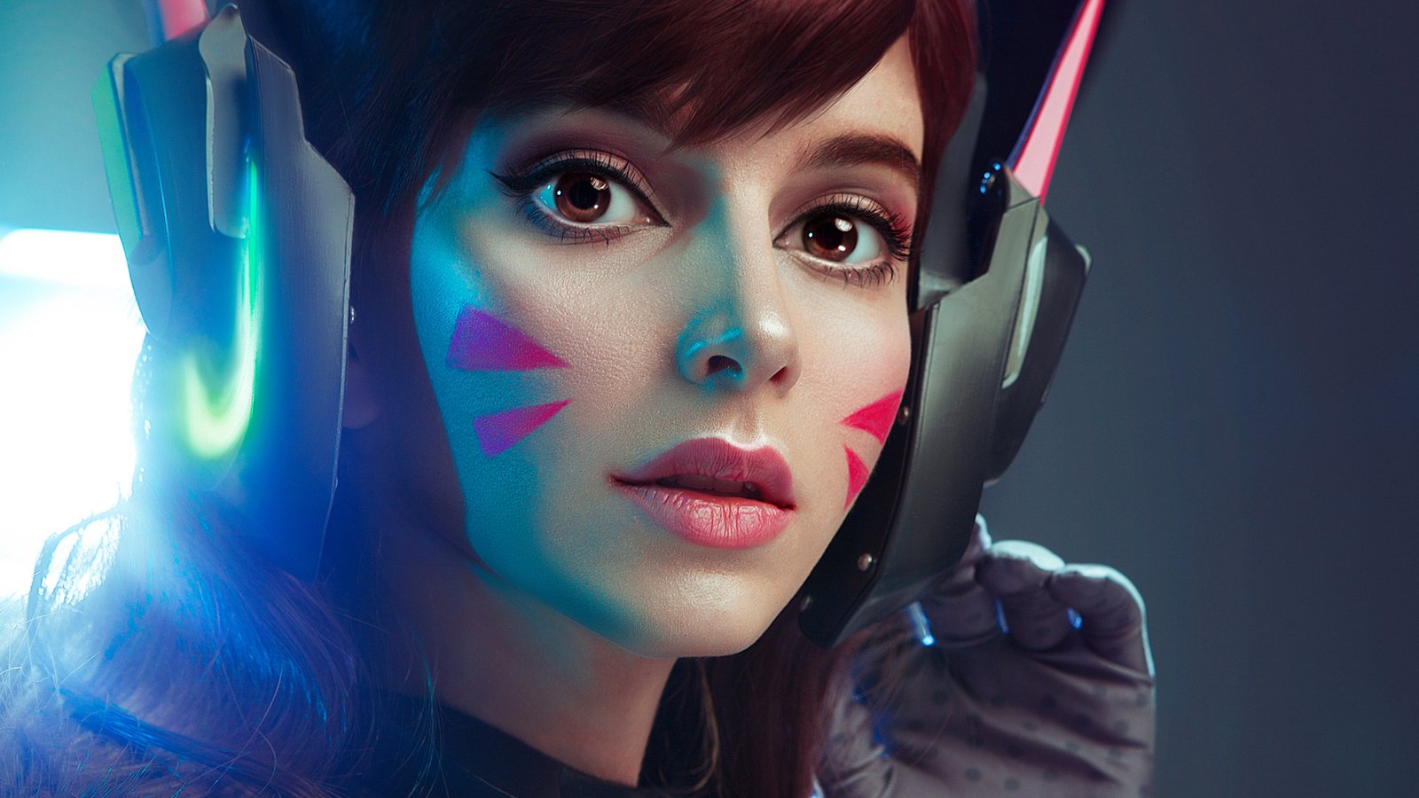 Dva Overwatch Cosplay 4k Wallpaper